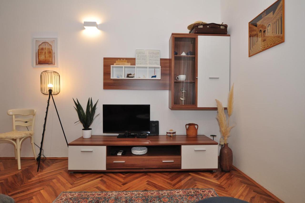 Apartment Moel Split Buitenkant foto